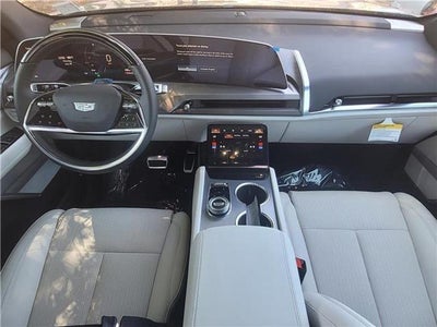 2026 Cadillac VISTIQ Luxury