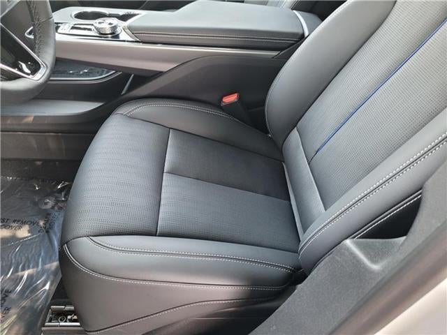 2025 Cadillac LYRIQ Sport 2