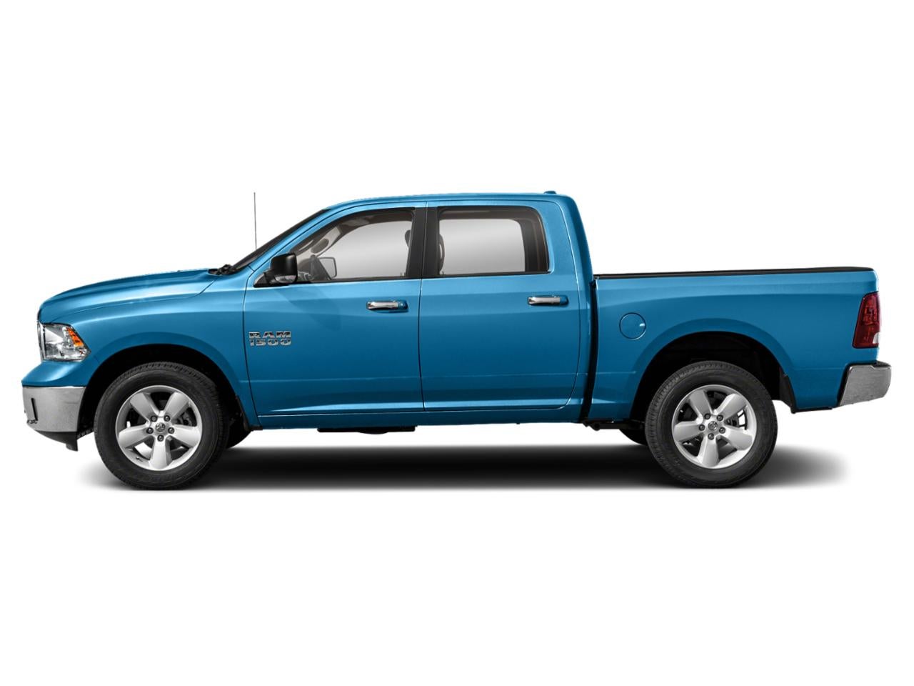 2022 RAM 1500 Classic SLT 4x2 Crew Cab 5'7" Box