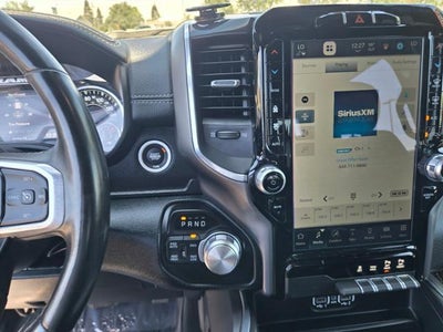 2022 RAM 1500 Laramie 4x4 Crew Cab 5'7" Box