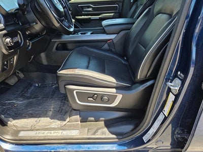 2022 RAM 1500 Laramie 4x4 Crew Cab 5'7" Box