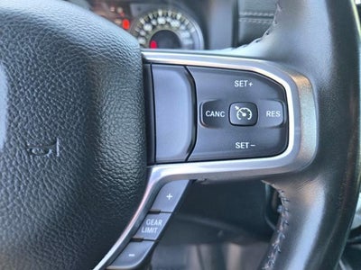 2022 RAM 1500 Laramie 4x4 Crew Cab 5'7" Box