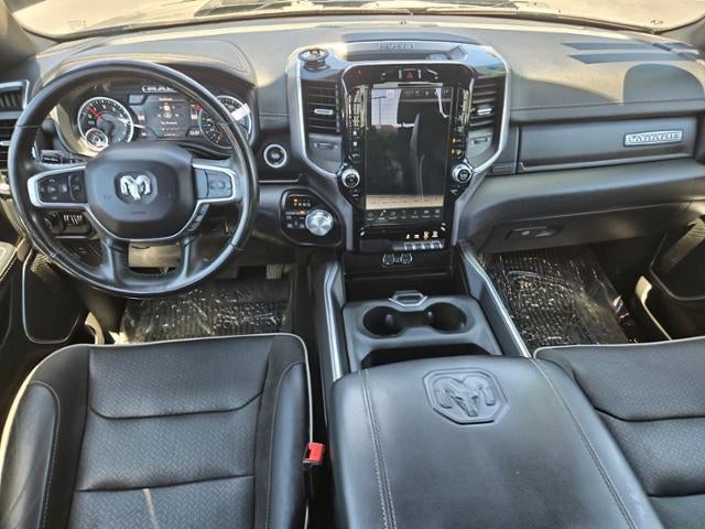2022 RAM 1500 Laramie 4x4 Crew Cab 5'7" Box