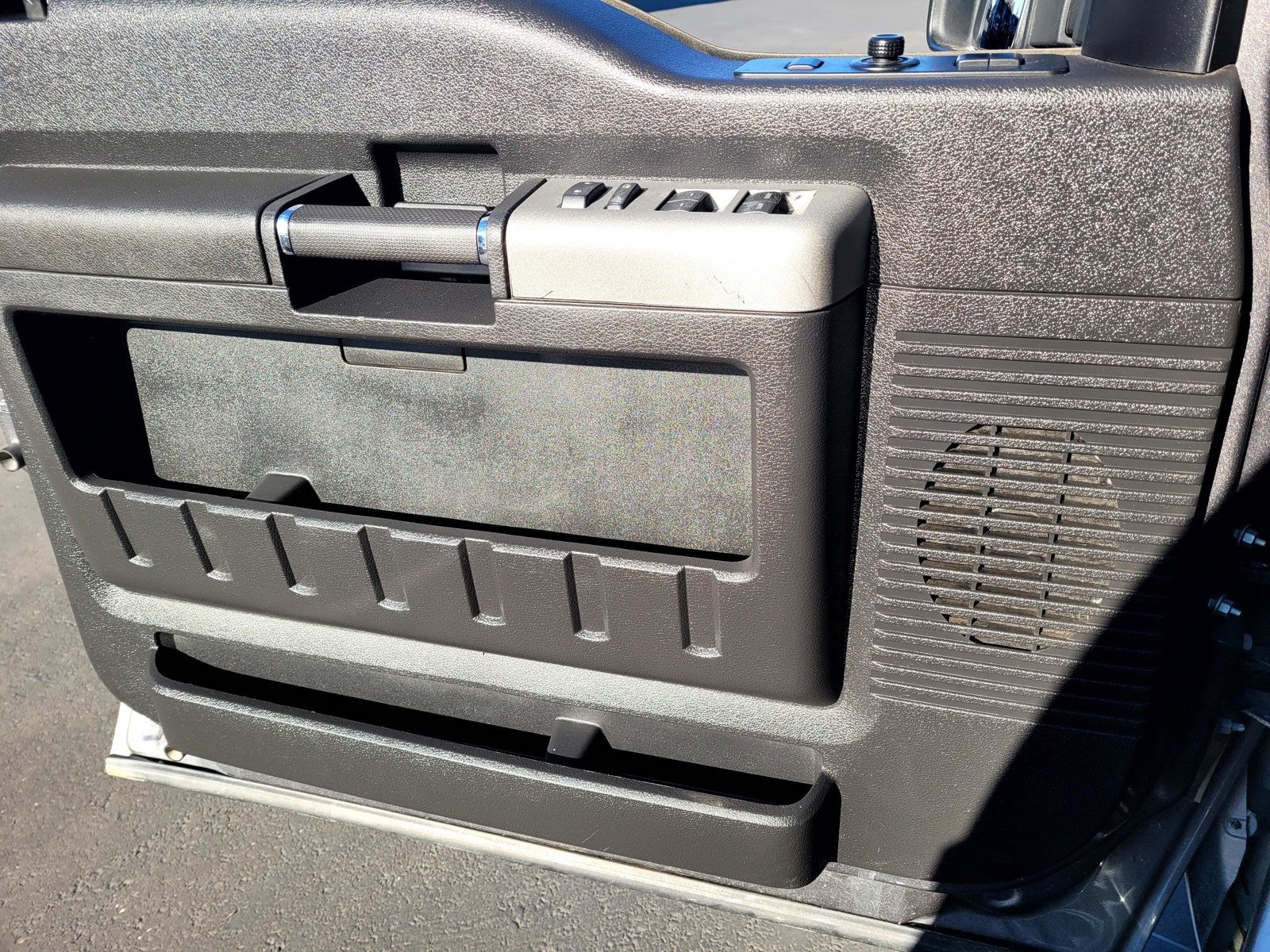 2013 Ford Super Duty F-250 SRW 4WD Crew Cab 6-3/4 Ft Box Lariat