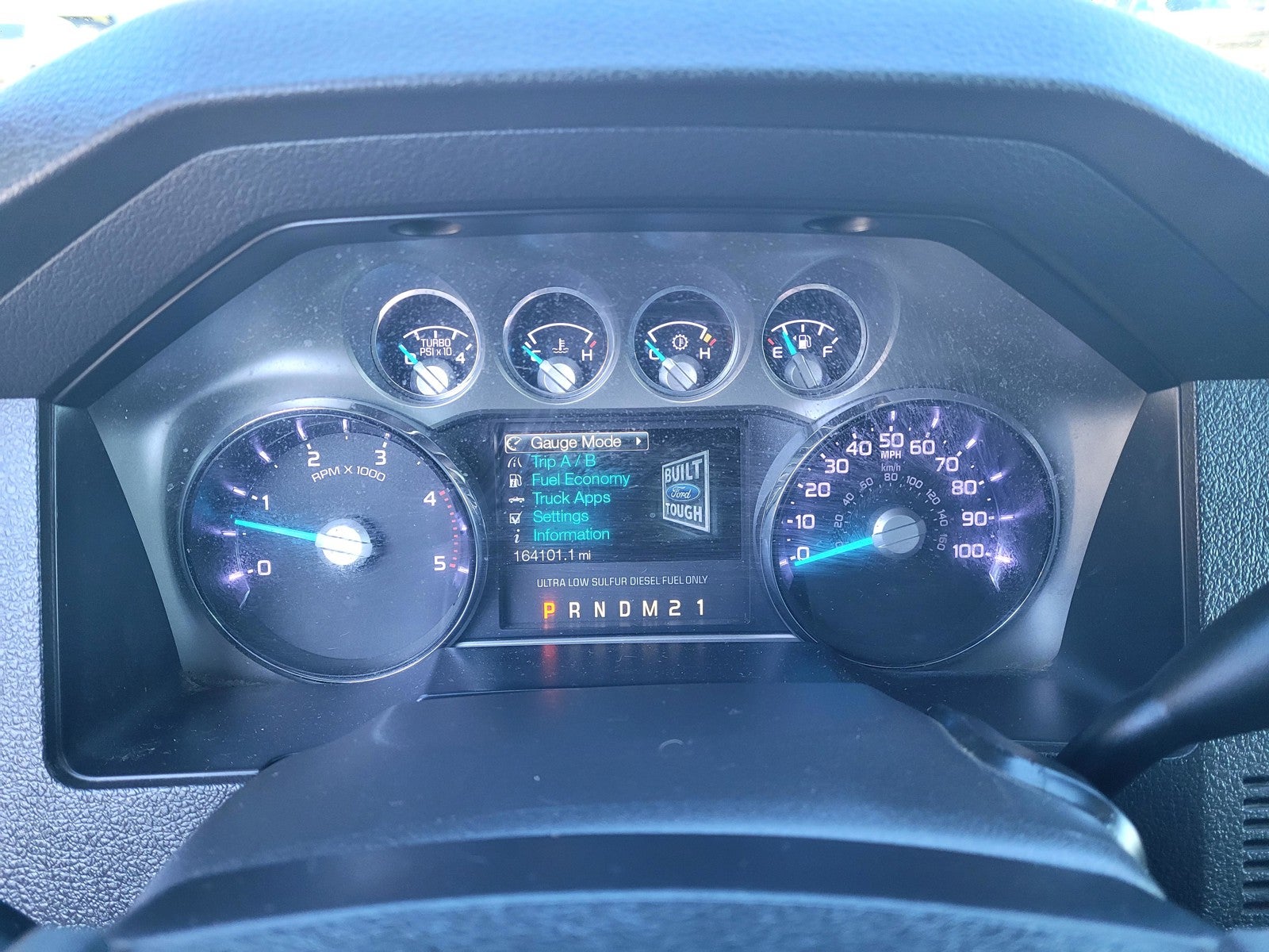 2013 Ford Super Duty F-250 SRW 4WD Crew Cab 6-3/4 Ft Box Lariat