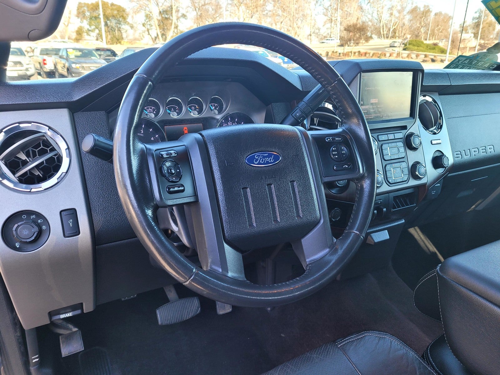 2013 Ford Super Duty F-250 SRW 4WD Crew Cab 6-3/4 Ft Box Lariat