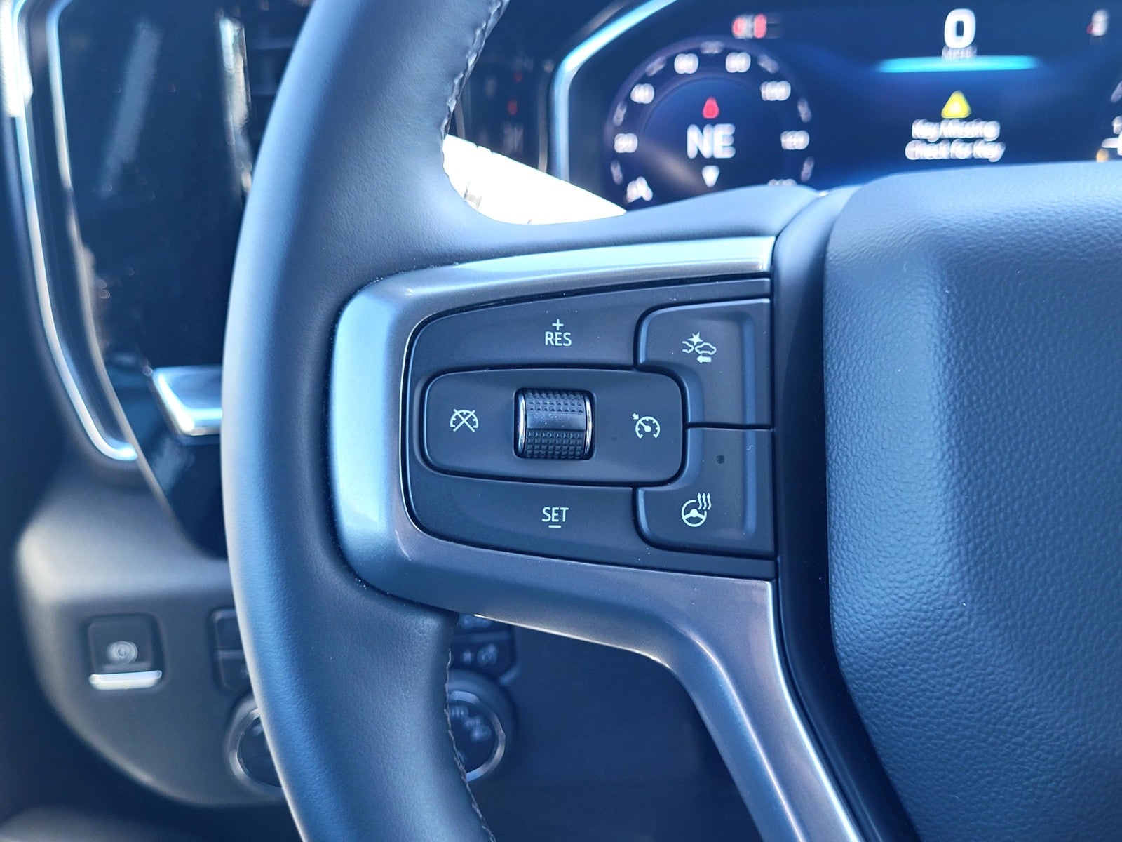 2025 Chevrolet Silverado 1500 Crew Cab Short Box 4-Wheel Drive LT 1LT