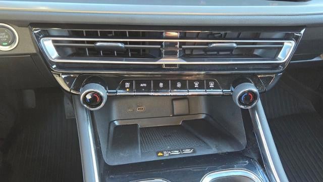 2026 Chevrolet Traverse LT w/2LT