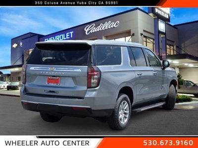 2023 Chevrolet Suburban 4WD LT