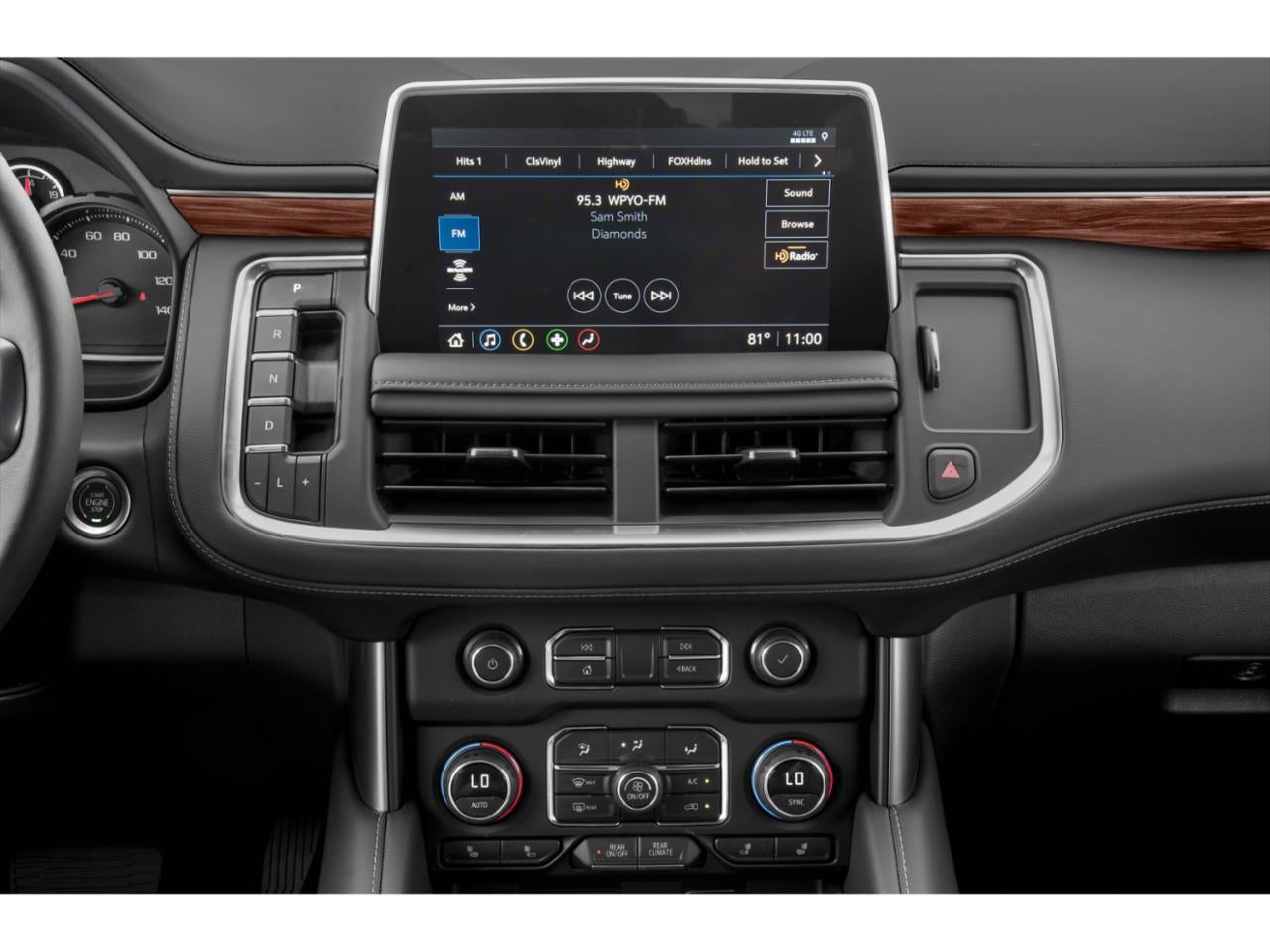 2023 Chevrolet Suburban 4WD LT