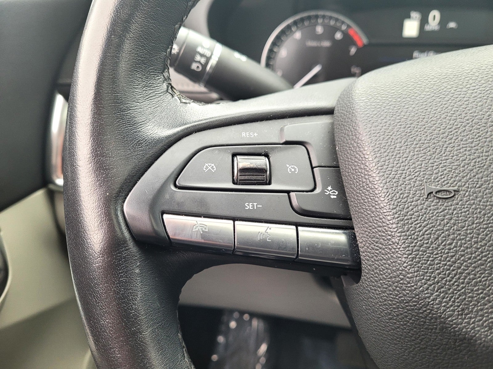 2023 Cadillac XT4 AWD 4dr Premium Luxury