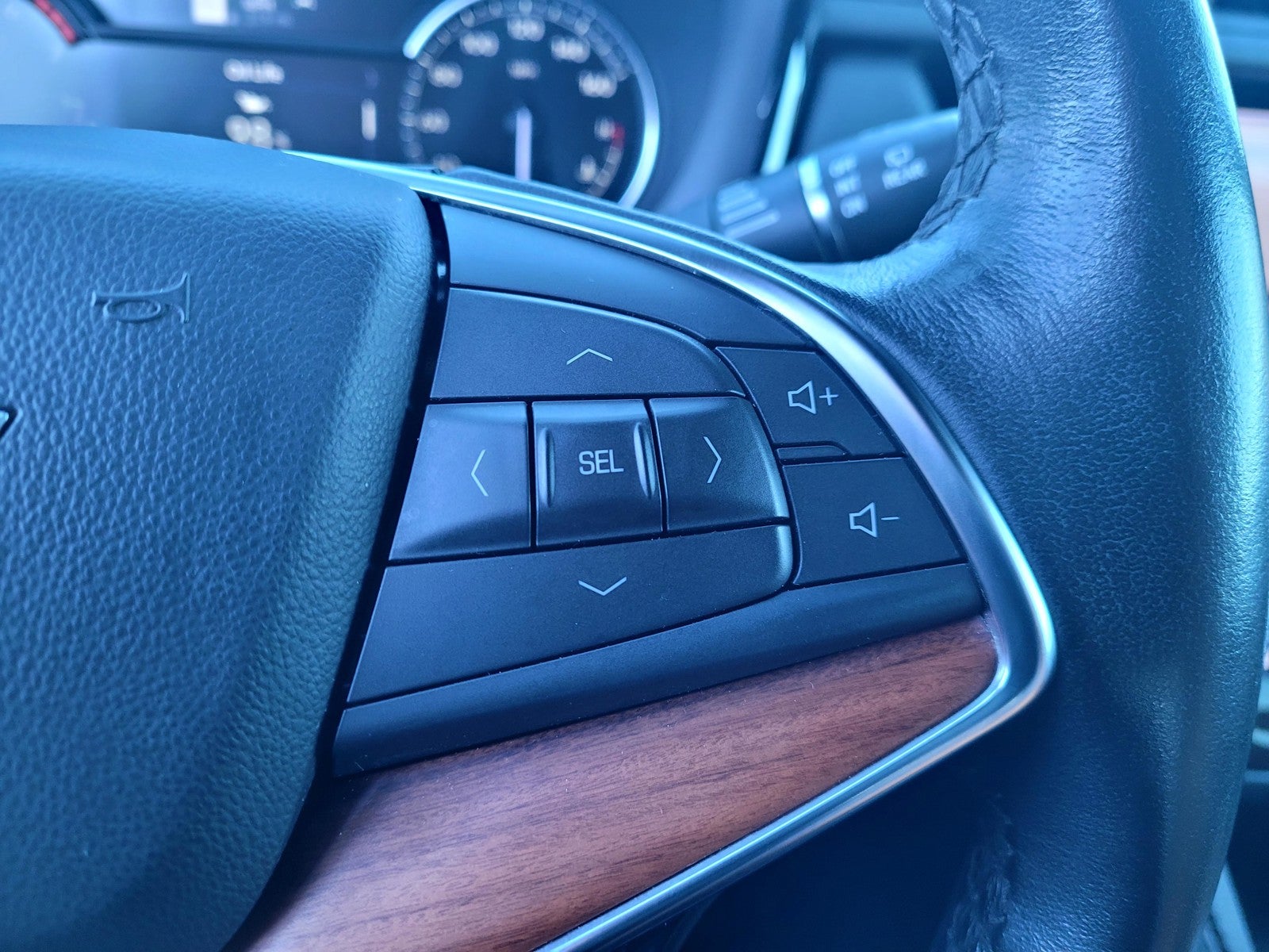 2023 Cadillac XT5 AWD 4dr Premium Luxury