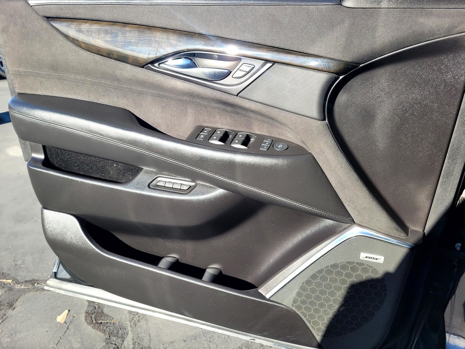 2017 Cadillac Escalade ESV 4WD Platinum