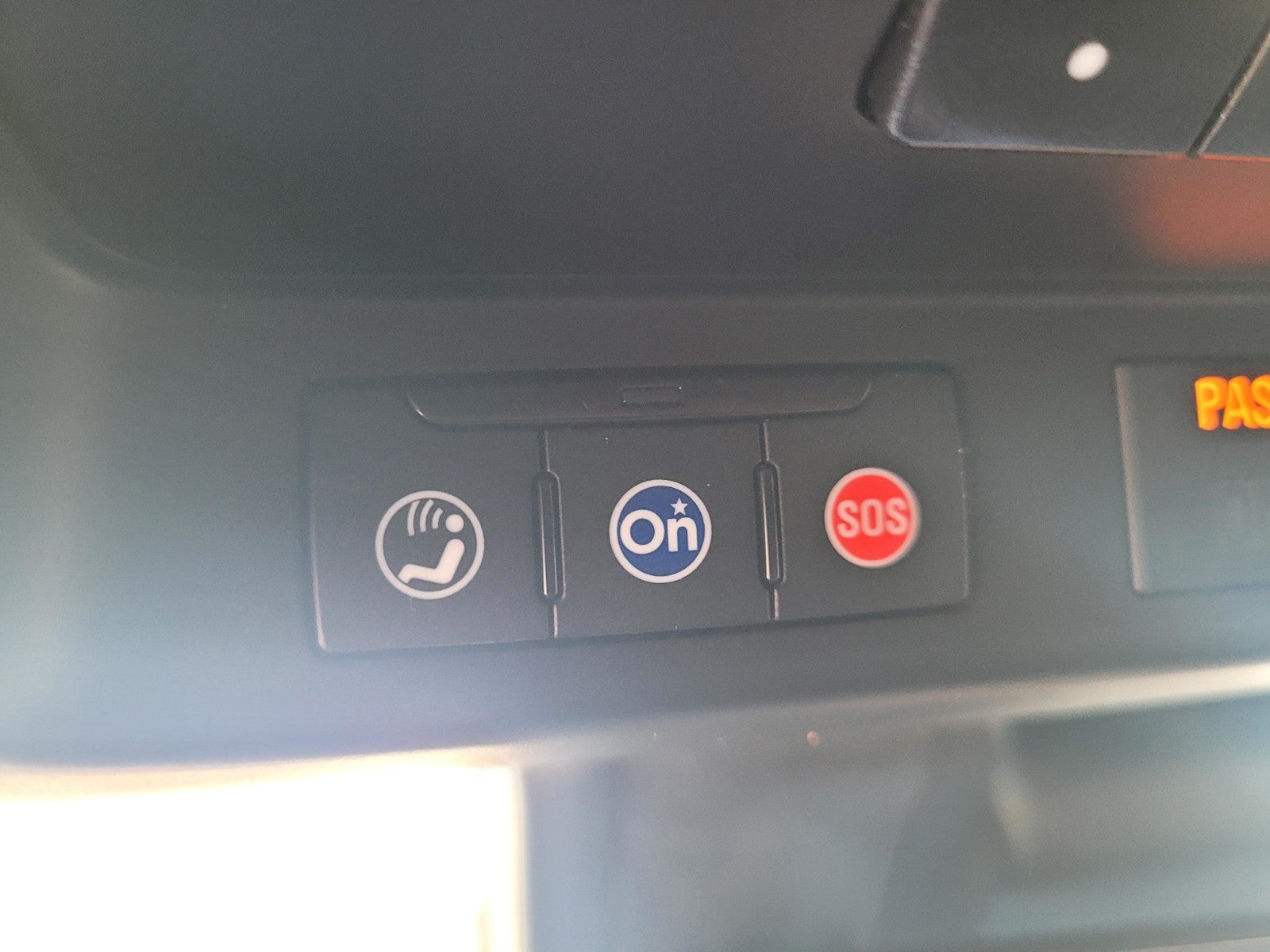 2017 Cadillac Escalade ESV 4WD Platinum