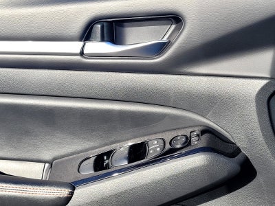 2024 Nissan Altima 2.5 SR Sedan