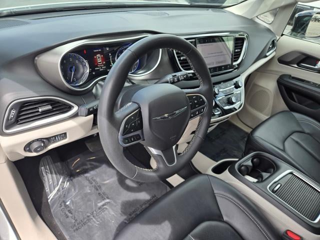 2024 Chrysler Pacifica Touring L FWD