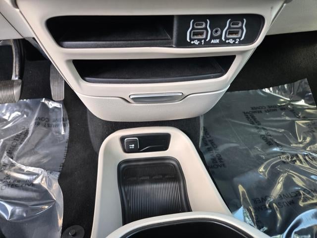 2023 Chrysler Pacifica Touring L FWD