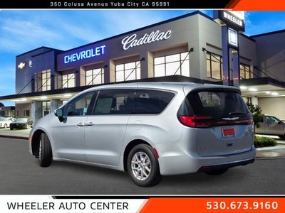 2023 Chrysler Pacifica Touring L FWD