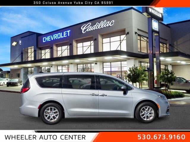 2023 Chrysler Pacifica Touring L FWD