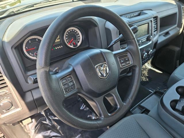 2017 RAM 2500 Tradesman 4x4 Crew Cab 6'4" Box