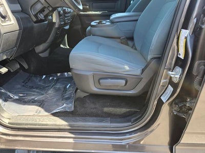 2017 RAM 2500 Tradesman 4x4 Crew Cab 6'4" Box