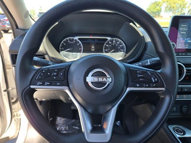 2024 Nissan Sentra SV CVT