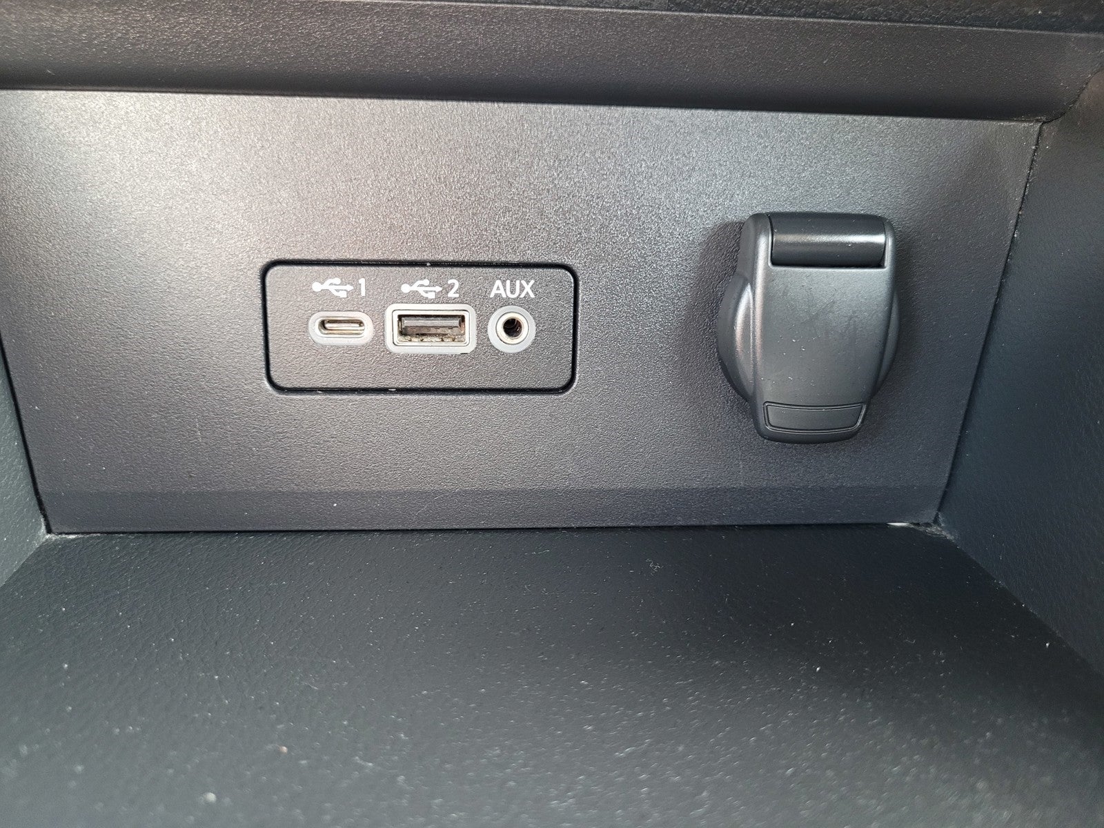 2021 Nissan Sentra SV CVT