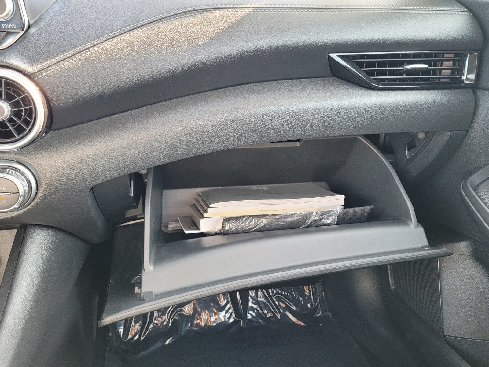 2021 Nissan Sentra SV CVT