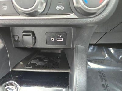 2025 Nissan Versa SV CVT