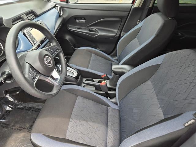 2025 Nissan Versa SV CVT