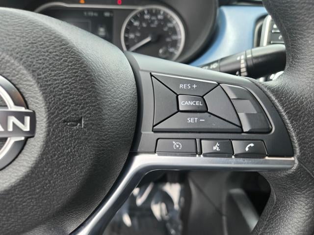 2025 Nissan Versa SV CVT