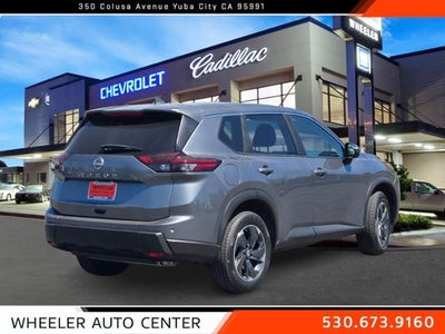 2025 Nissan Rogue FWD SV