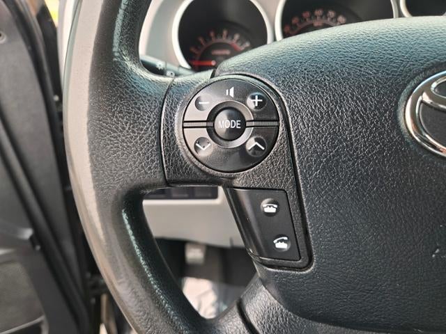 2013 Toyota Tundra 2WD Truck 2WD CrewMax Short Bed 5.7L (Natl)