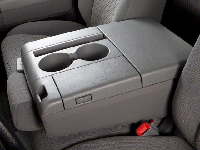 2013 Toyota Tundra 2WD Truck 2WD CrewMax Short Bed 5.7L (Natl)