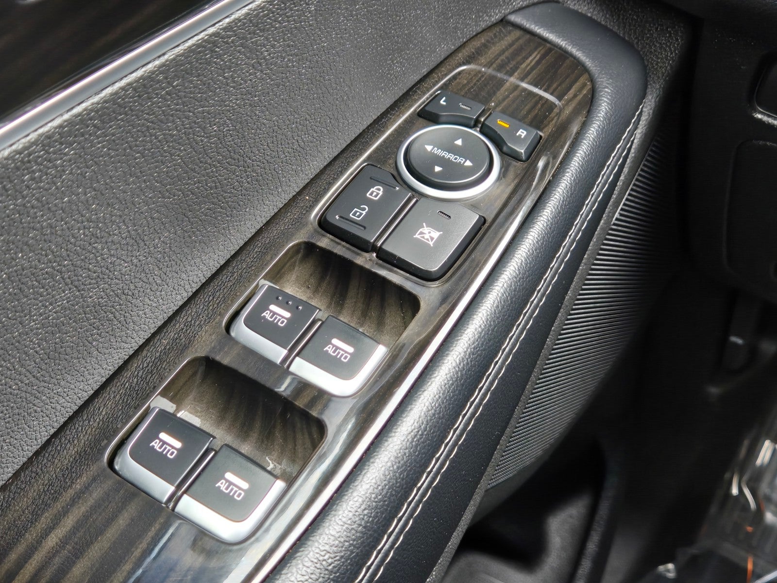 2020 Kia Sorento EX V6 FWD