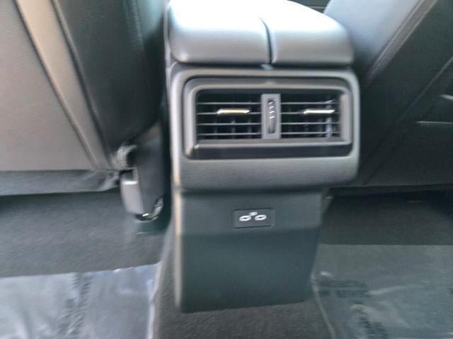 2025 Mazda Mazda CX-50 Hybrid Preferred Package AWD